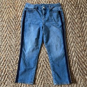 Chico’s Jeans 8 1 So Slimming Girlfriend Slim Leg Crop Blue White Cord Twist